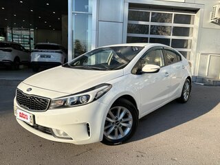 2017 Kia Cerato III Рестайлинг (Classic), белый, 1275000 рублей, вид 1