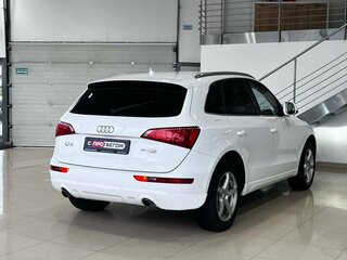 2009 Audi Q5 I (8R), белый, 1199900 рублей, вид 4