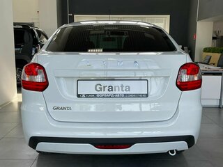 2026 Lada (ВАЗ) Granta I Рестайлинг, белый, 982000 рублей, вид 5