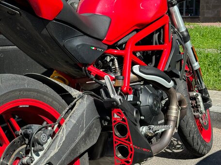 2017 Ducati Monster 797, красный, 550000 рублей, вид 1
