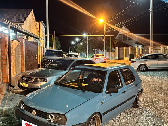 1993 Volkswagen Golf III, голубой, 440000 рублей - вид 1