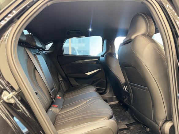 2026 Geely Preface I, чёрный, 3329990 рублей - вид 14
