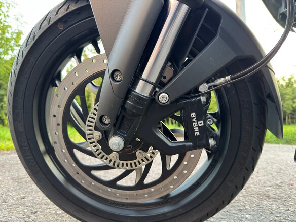 2019 Bajaj Dominar 400, чёрный - вид 15