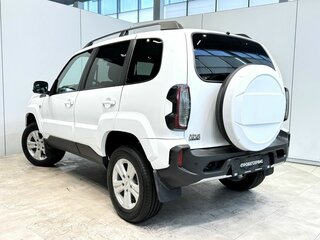 2021 Lada (ВАЗ) Niva Travel I, белый, 1050000 рублей, вид 5