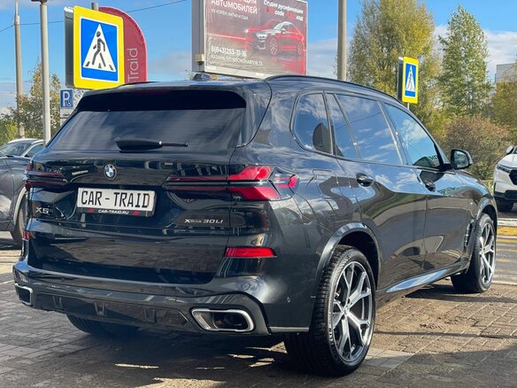 2024 BMW X5 30Li IV (G05/G18) Рестайлинг, чёрный - вид 4