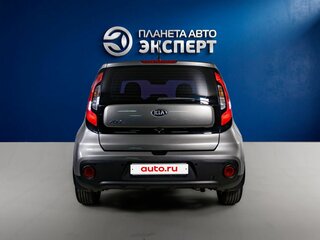 2018 Kia Soul II Рестайлинг, серый, 1599000 рублей, вид 5