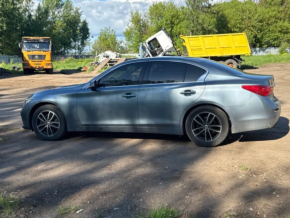 2016 Infiniti Q50 I, серый, 1500000 рублей - вид 4
