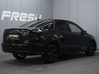 2018 Volkswagen Polo V Рестайлинг, чёрный, 1310000 рублей, вид 2