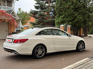 2015 Mercedes-Benz E-Класс 250 IV (W212, S212, C207) Рестайлинг, белый, 1690000 рублей, вид 4