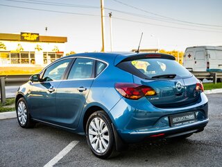 2013 Opel Astra J Рестайлинг, синий, 848000 рублей, вид 5