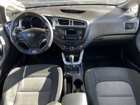 2014 Kia Ceed II, коричневый, 745000 рублей - вид 8