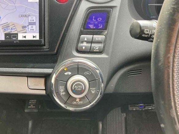 2014 Honda Insight II Рестайлинг, чёрный, 735000 рублей - вид 12