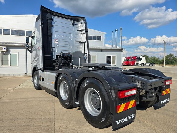 2026 Volvo FH 540, серебристый, 26000000 рублей - вид 24