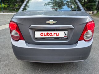 2014 Chevrolet Aveo II, серый, 650000 рублей, вид 5