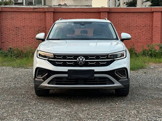 2023 Volkswagen Tayron I Рестайлинг, белый, 2300690 рублей, вид 2