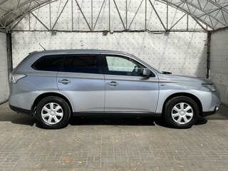 2012 Mitsubishi Outlander III, серебристый, 1310000 рублей, вид 4