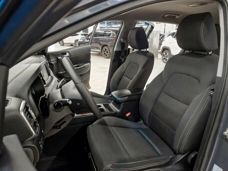 2017 Kia Sportage IV, синий, 1669000 рублей, вид 5