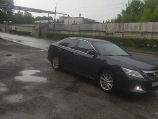 2013 Toyota Camry VII (XV50), серый, 1700000 рублей, вид 3