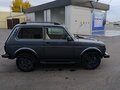 2017 Lada (ВАЗ) 2121 (4x4) Urban I Рестайлинг, серебристый, 600000 рублей - вид 2