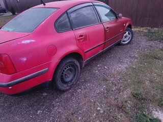 1997 Volkswagen Passat B5, красный, 160000 рублей, вид 4
