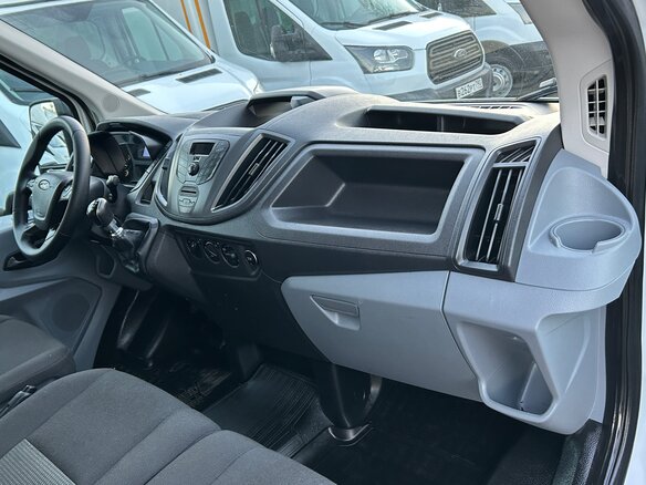 2019 Ford Transit, белый - вид 10