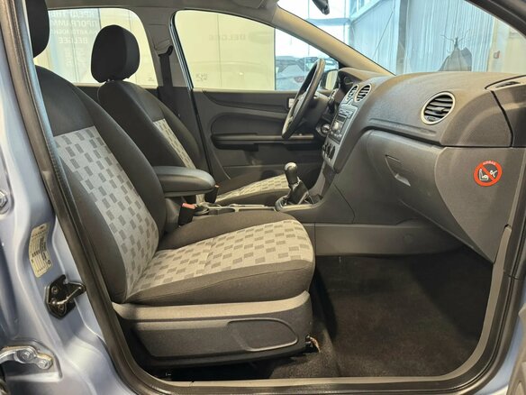2006 Ford Focus II, голубой, 419000 рублей - вид 9