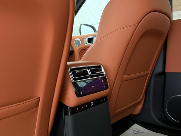 2025 Li Auto (Lixiang) L6 I, белый, 8890000 рублей - вид 5