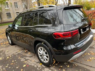 2020 Mercedes-Benz GLB 200 I (X247), чёрный, 2850000 рублей, вид 4