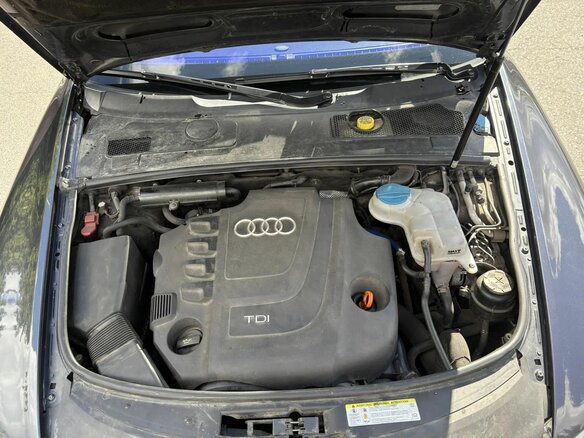 2010 Audi A6 III (C6) Рестайлинг, серый, 1100000 рублей - вид 8
