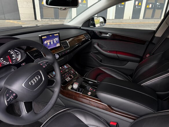 2015 Audi A8 Long III (D4) Рестайлинг, чёрный, 2380000 рублей - вид 12