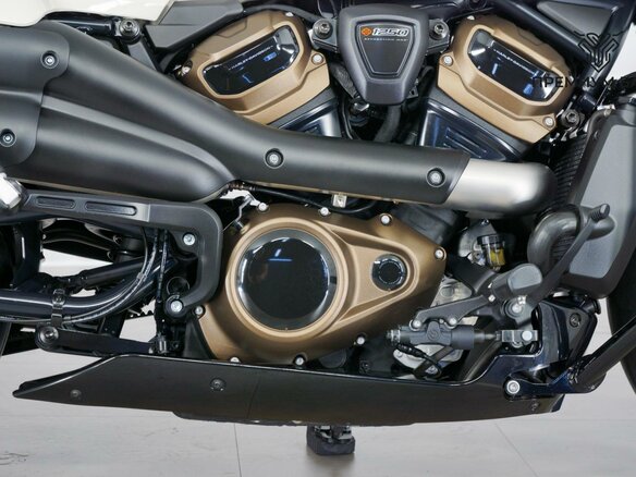 2022 Harley-Davidson Sportster S, белый, 1235000 рублей - вид 9