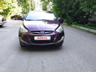 2011 Hyundai Solaris I, фиолетовый, 550000 рублей, вид 2