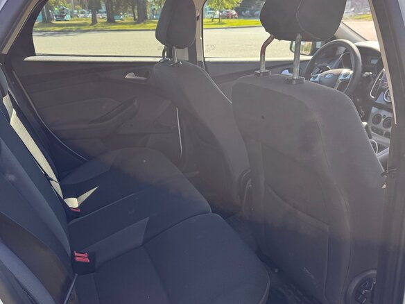 2012 Ford Focus III, белый, 600000 рублей - вид 9