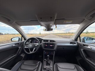 2021 Volkswagen Tiguan II Рестайлинг, серый, 3100000 рублей, вид 4