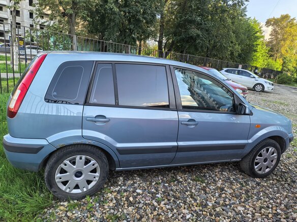 2008 Ford Fusion I Рестайлинг, голубой, 380000 рублей - вид 3