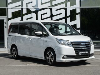 Toyota Noah III (R80)