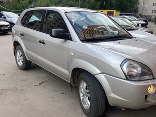 2008 Hyundai Tucson I, серебристый, 590000 рублей, вид 2