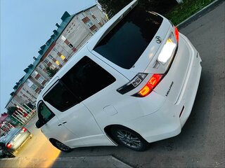 2009 Toyota Vellfire I, белый, 663000 рублей, вид 4