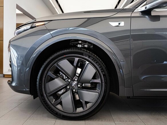 2026 Li Auto (Lixiang) L7 52.3 kWh I Рестайлинг, серый, 10690000 рублей - вид 14