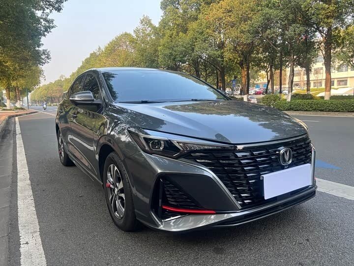 Открыть фотографии: Changan Eado Plus I