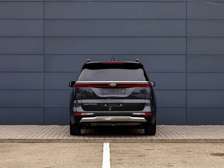 2020 Kia Carnival IV, чёрный, 2595000 рублей, вид 5
