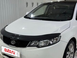 2010 Kia Cerato 6-speed II, белый, 470000 рублей, вид 2