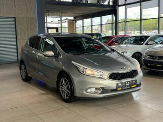 2013 Kia Ceed II, серебристый, 1040000 рублей, вид 3