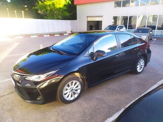 2021 Toyota Corolla XII (E210), чёрный, 2050000 рублей, вид 3