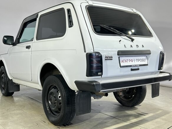 2023 Lada (ВАЗ) Niva Legend I, белый, 900000 рублей - вид 5