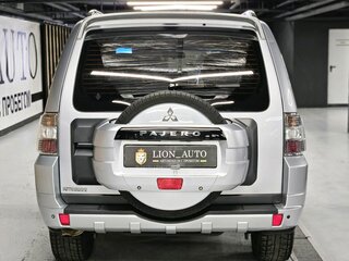 2011 Mitsubishi Pajero IV, серебристый, 1850000 рублей, вид 5