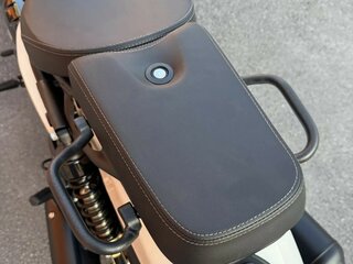 2026 Royal Enfield Shotgun, белый, 741000 рублей, вид 4