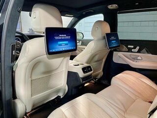 2025 Mercedes-Benz GLS AMG 63 AMG II (X167) Рестайлинг, чёрный, 34494700 рублей, вид 4