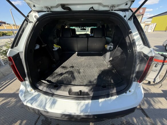 2015 Ford Explorer V, белый, 1850000 рублей - вид 6
