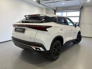 2024 Omoda C5 I Рестайлинг, белый, 2102015 рублей, вид 3